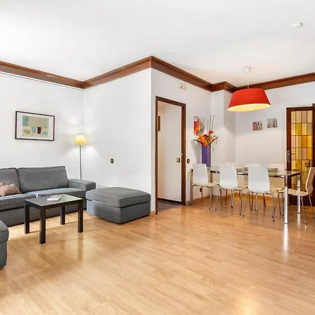 Sunlit Expansive Terrace, Ac & Outdoor Seating * Βαρκελώνη