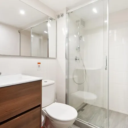 Sunny Terrace Retreat Ac 3br2ba Apartamento *