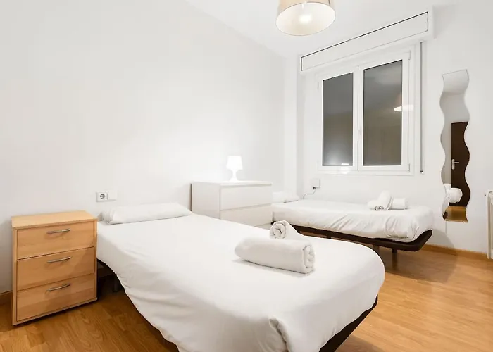 Sunny Terrace Retreat Ac 3br2ba *